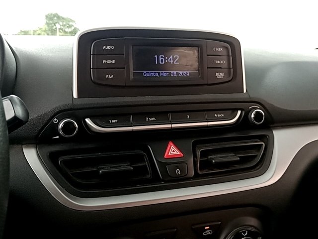 Vehicle_photo_6