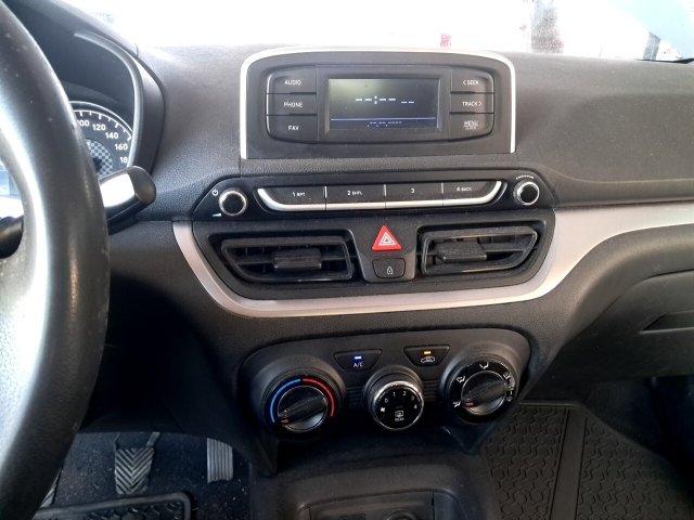 Vehicle_photo_6