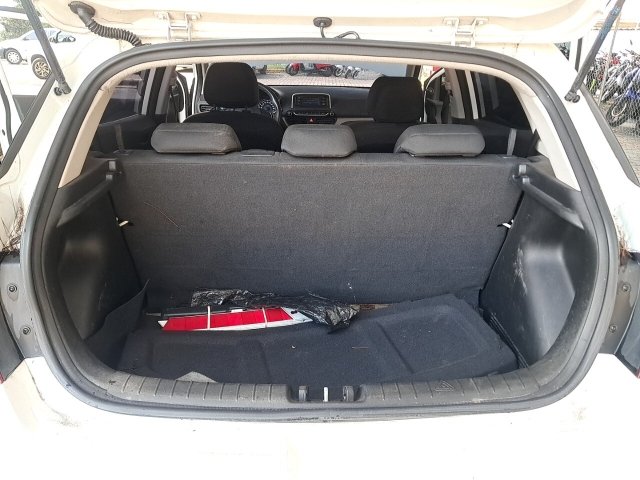 Vehicle_photo_11