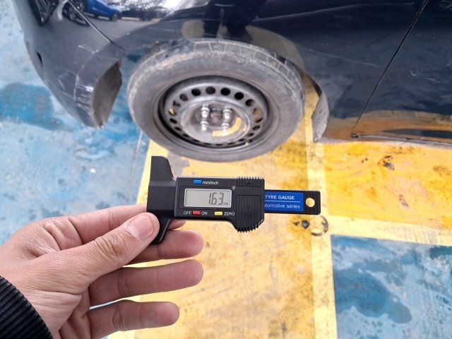 Vehicle_photo_13