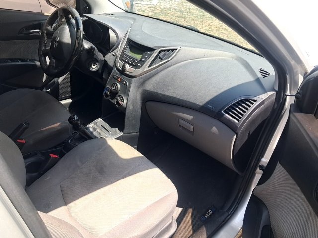 Vehicle_photo_9