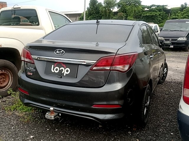 Vehicle_photo_4