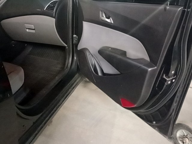 Vehicle_photo_9