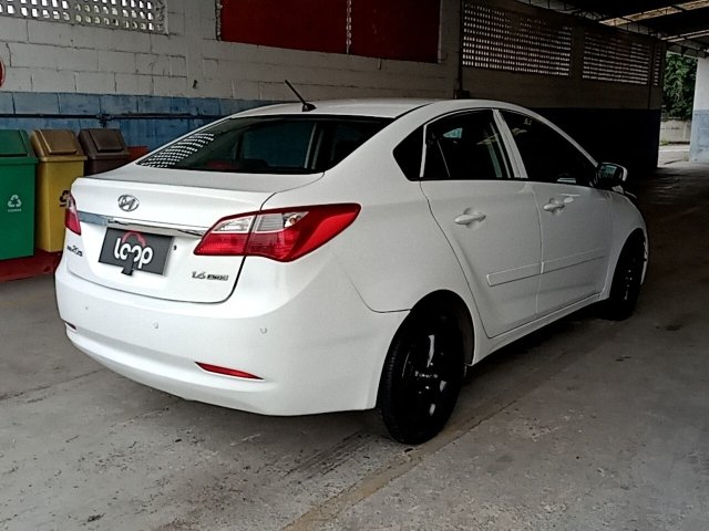 Vehicle_photo_4