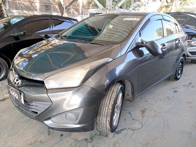 Veículo Hyundai HB20S Hyundai HB20S 1.6M Comfort 2015 Não Funciona, Com Avarias 2015 em leilão