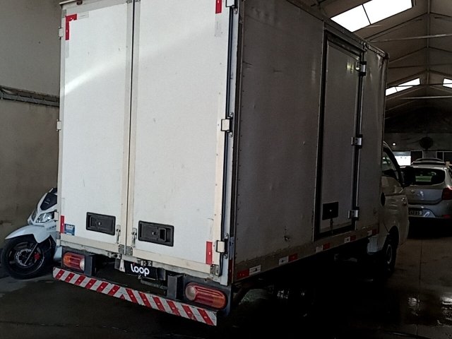 Vehicle_photo_4