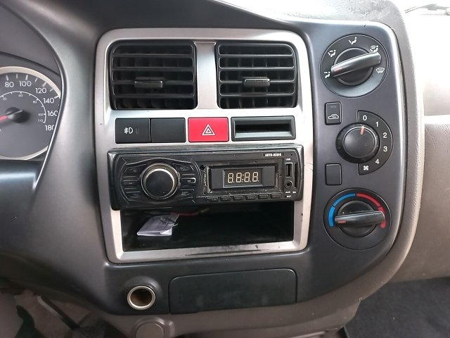 Vehicle_photo_6