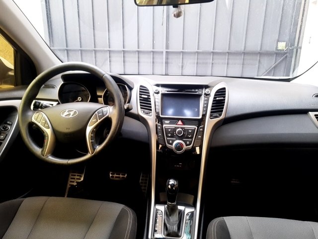 Vehicle_photo_7