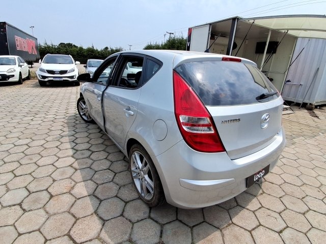 HYUNDAI I30 2.0 Traseira Motorista