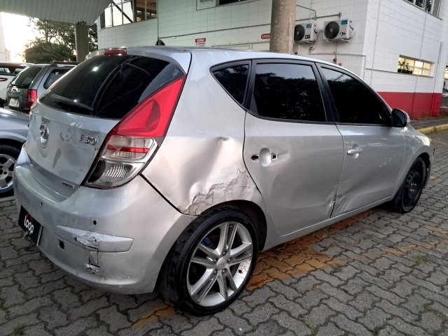 Vehicle_photo_4