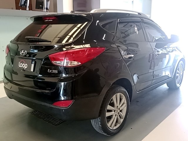 Vehicle_photo_4