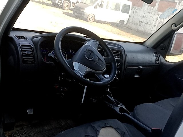 Vehicle_photo_5