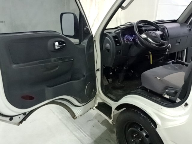 Vehicle_photo_8