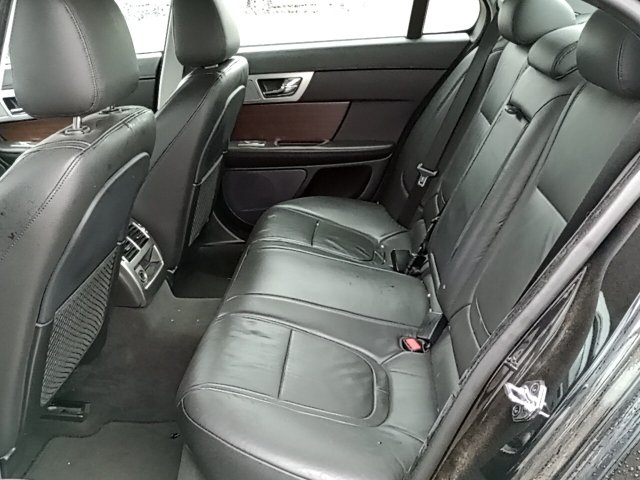 Vehicle_photo_10