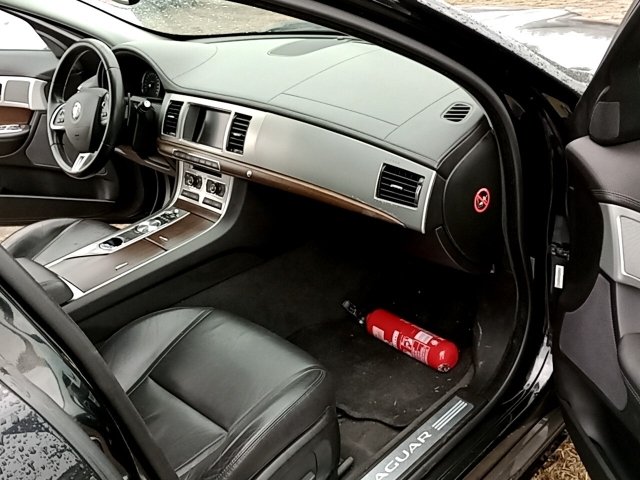Vehicle_photo_9
