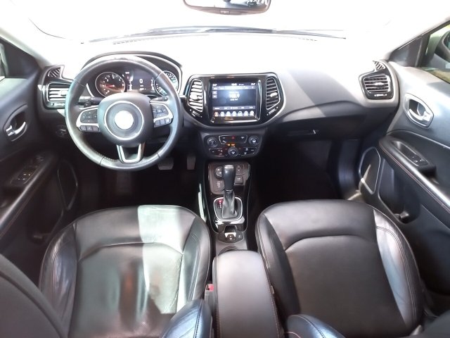 Vehicle_photo_7