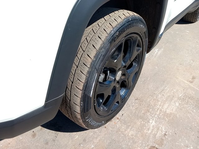 Vehicle_photo_13