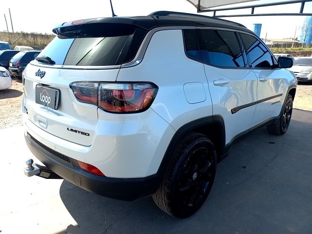 Vehicle_photo_4