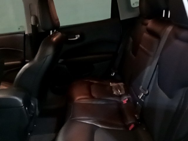 Vehicle_photo_10