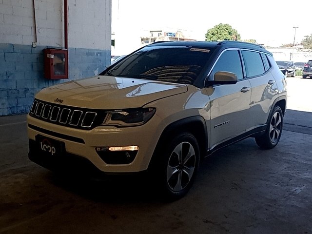 Vehicle_photo_1