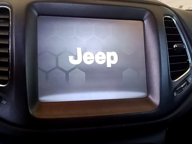 Vehicle_photo_6