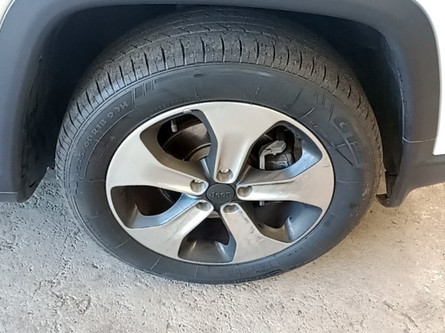 Vehicle_photo_14