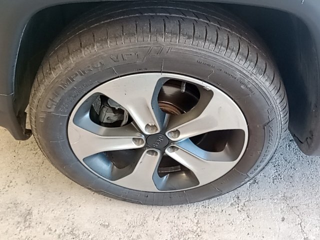 Vehicle_photo_13