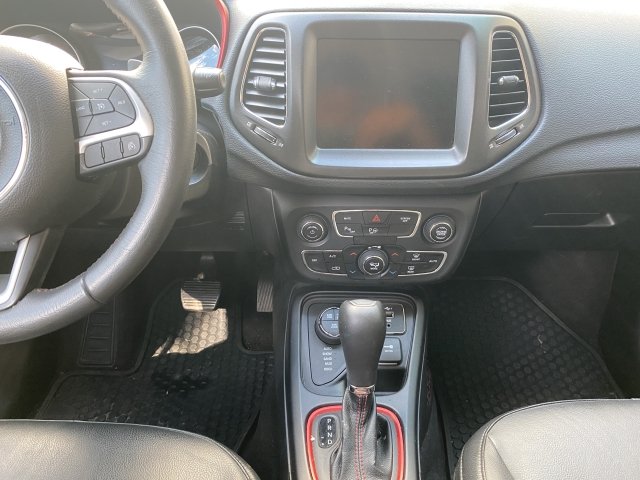 Vehicle_photo_6