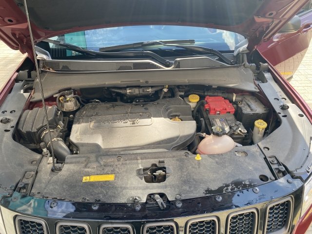 Vehicle_photo_12