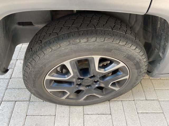 Vehicle_photo_16