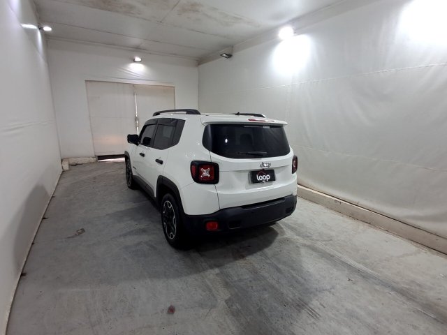 JEEP RENEGADE 1.8 AT Traseira Motorista