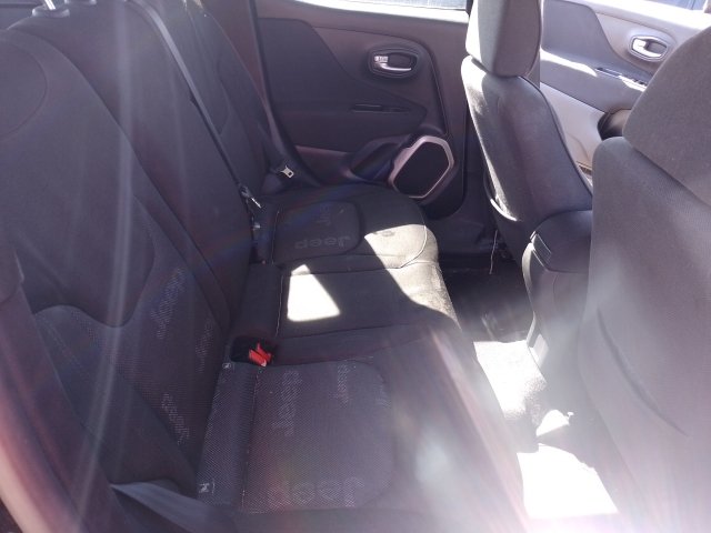 Vehicle_photo_12