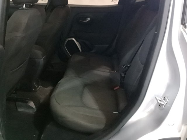Vehicle_photo_10