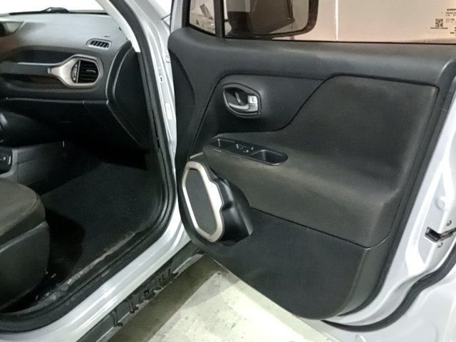 Vehicle_photo_9