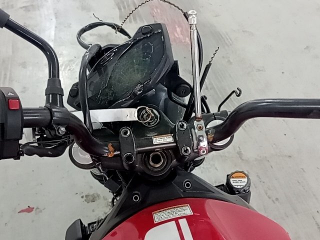 Vehicle_photo_7