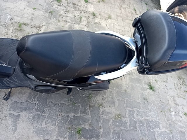 Vehicle_photo_13