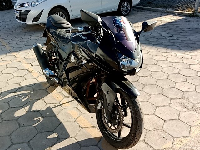 Vehicle_photo_2