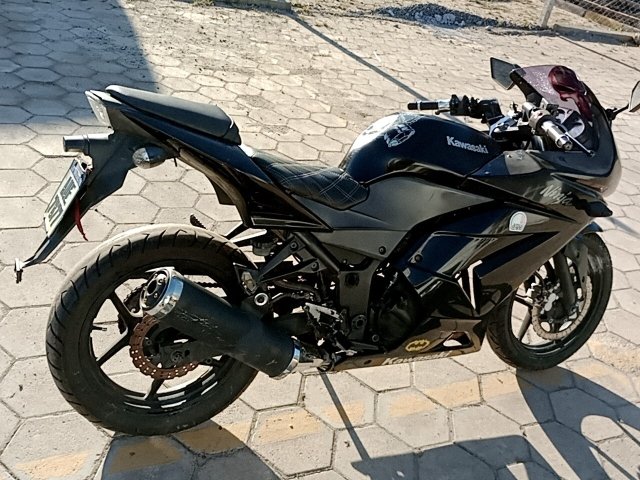 Vehicle_photo_9