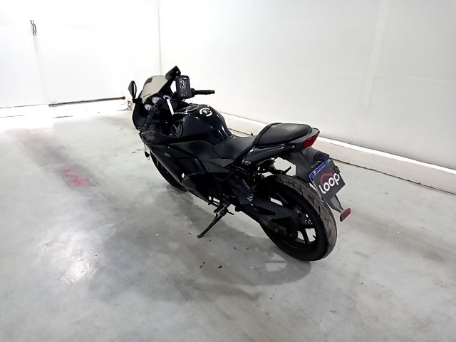 KAWASAKI NINJA 250R Traseira Motorista