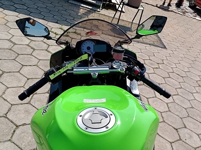 Vehicle_photo_7