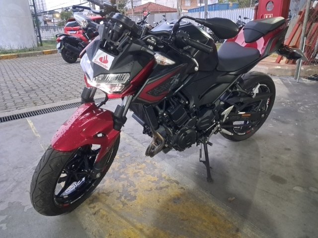 Veículo KAWASAKI Z400 Kawasaki Z400 2021 2021 em leilão