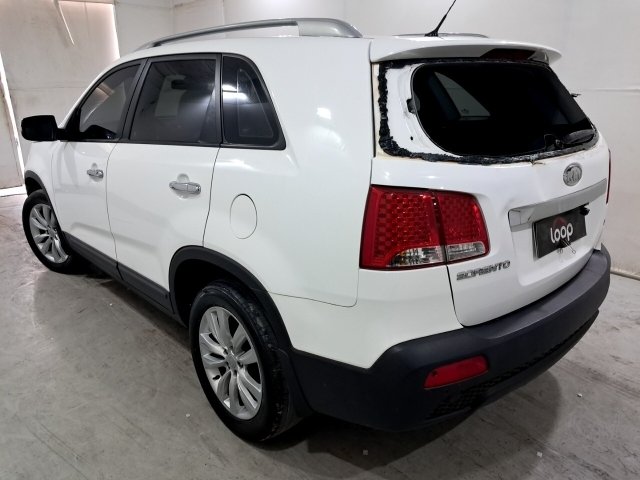 KIA SORENTO EX2 2.4G25 Traseira Motorista