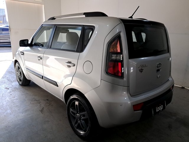 KIA SOUL EX 1.6 FF AT Traseira Motorista
