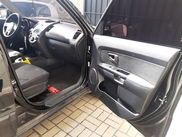 Vehicle_photo_9