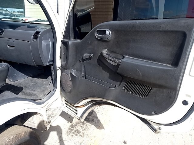 Vehicle_photo_9