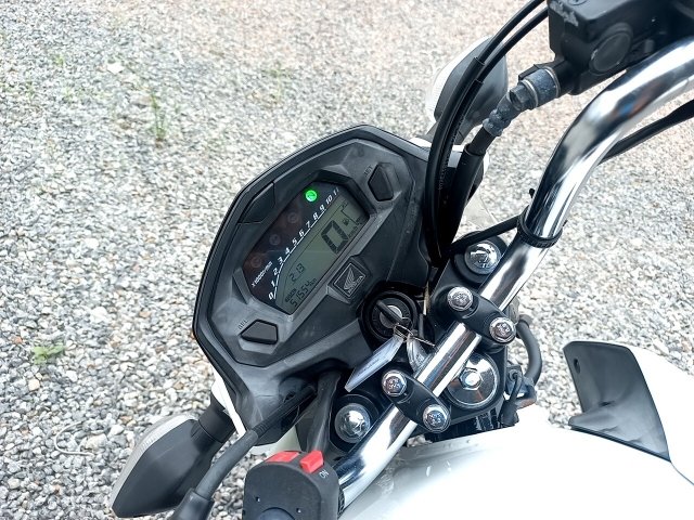 Vehicle_photo_6