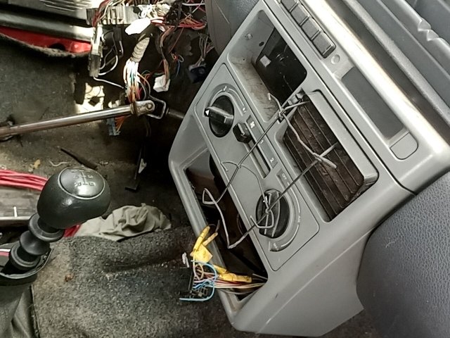 Vehicle_photo_2
