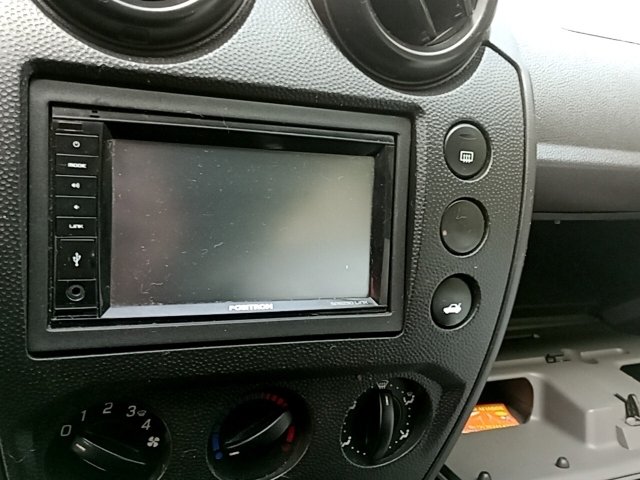 Vehicle_photo_6