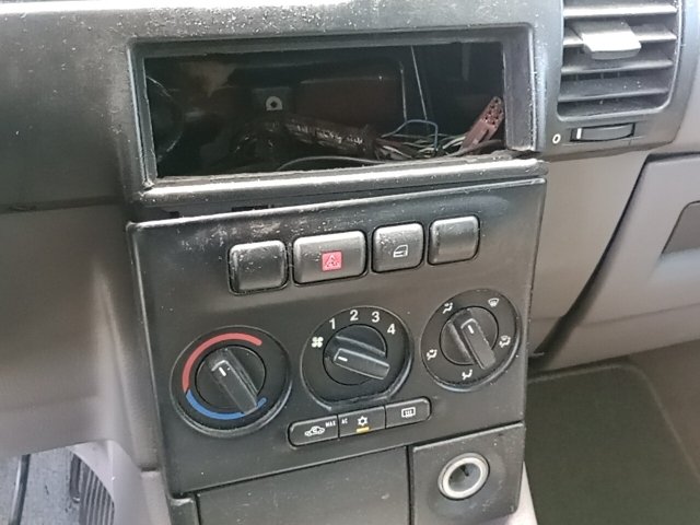 Vehicle_photo_6