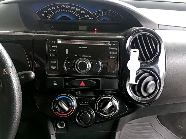Vehicle_photo_6